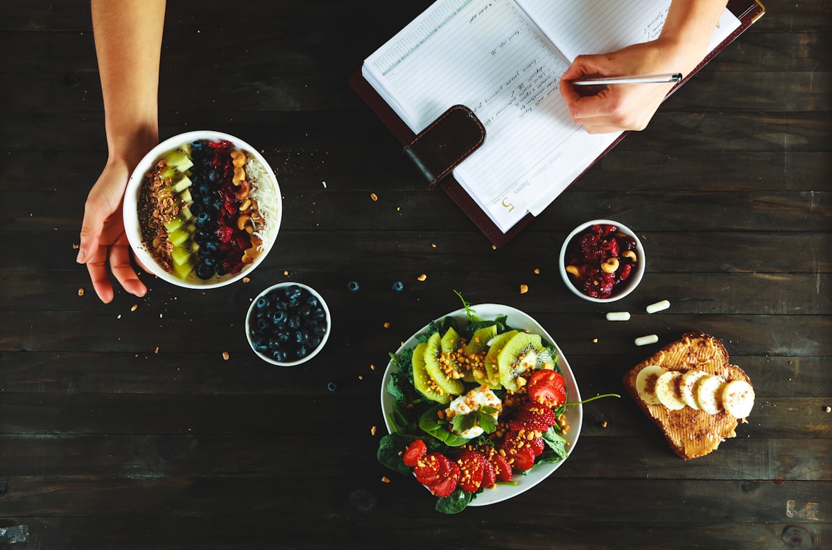 Nutritionist preparing healthy meal with fresh vegetables for glucose management